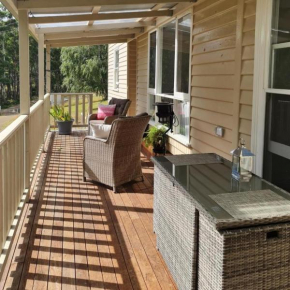Jo’s Farmhouse B&B, Geeveston